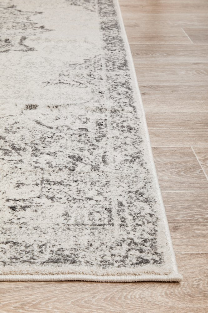 Hilton Silver Floor Rug