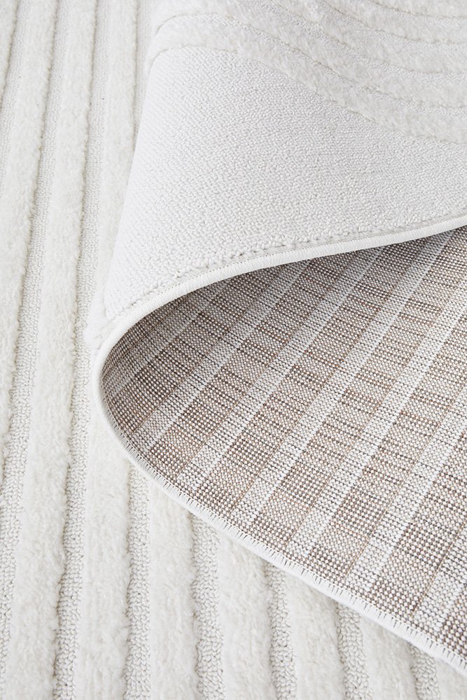 Chantilly White Floor Rug