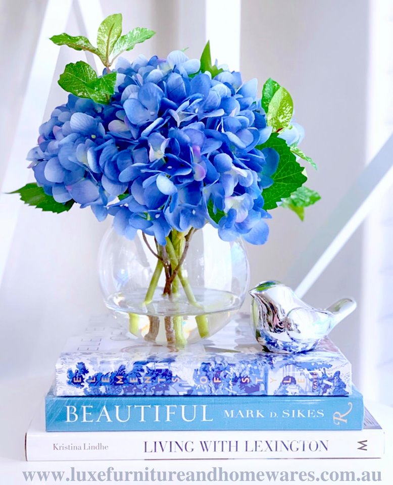 Elements Of Family Style Elegant Spaces For Everyday Life Book - SECONDS
