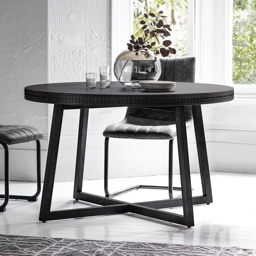 Luna Round Dining Table In Black