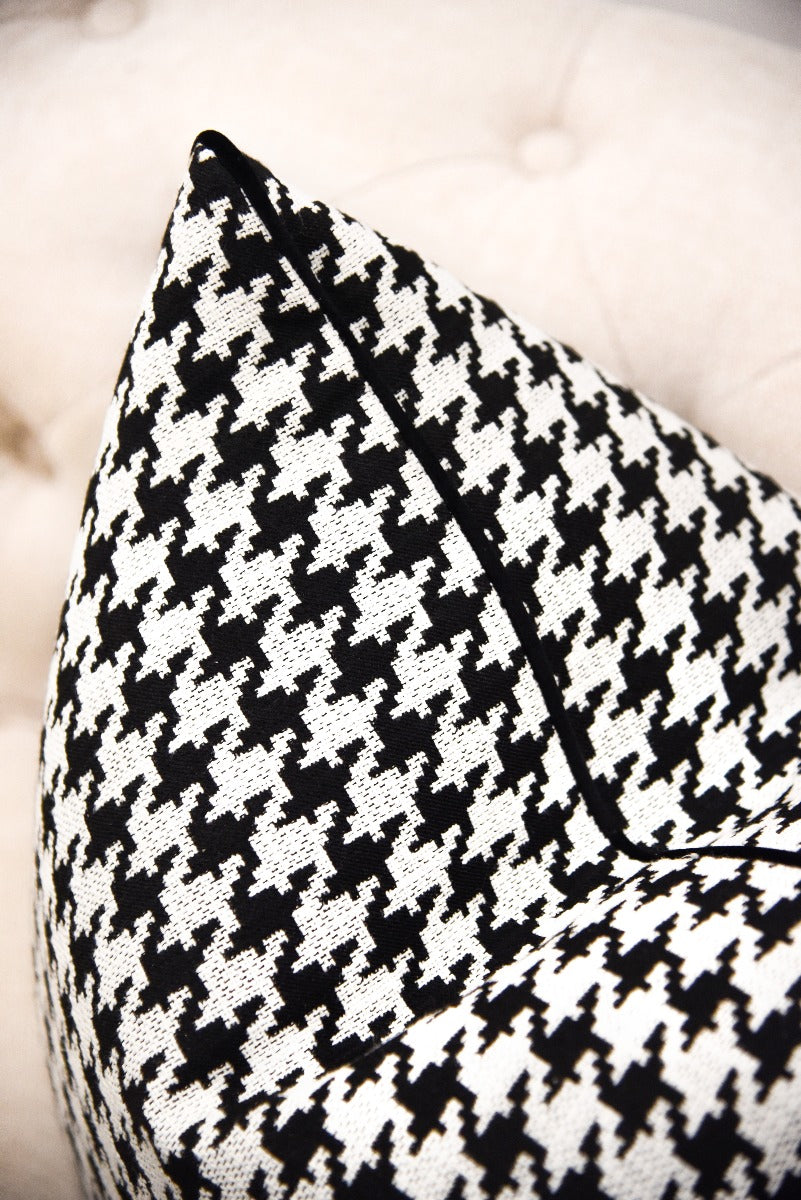 Black and White Montgomery Cushion