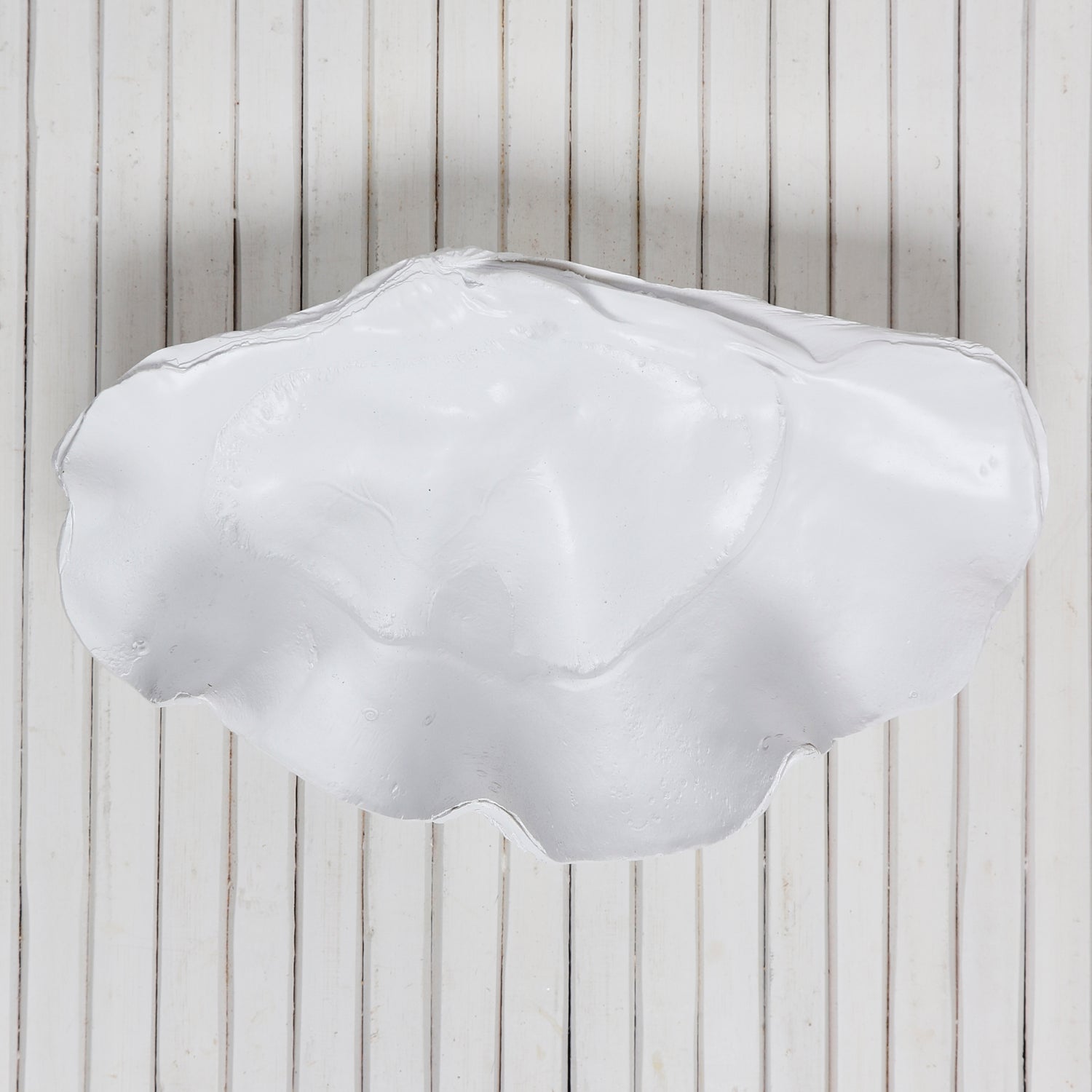 White Faux Clam Shell - Large
