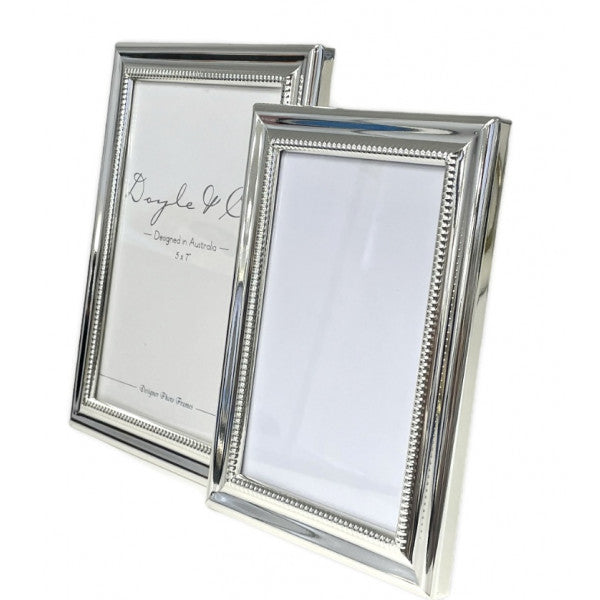 Silver Beaded Trim Photo Frame