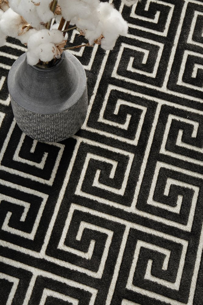 New York Rug In Black