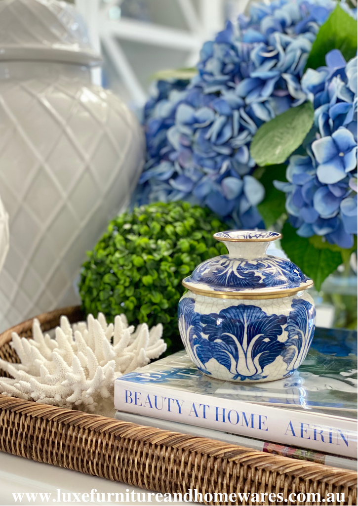 Blue & White Large Sugar Pot With Cabbage Pattern And Gold Trim