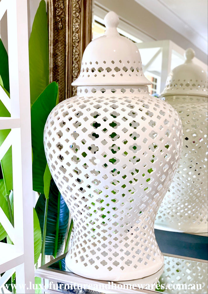Hamptons Style Temple Jar - Extra Large - SAVE 30% OFF! - PICKUP ONLY PERTH SHOWROOM