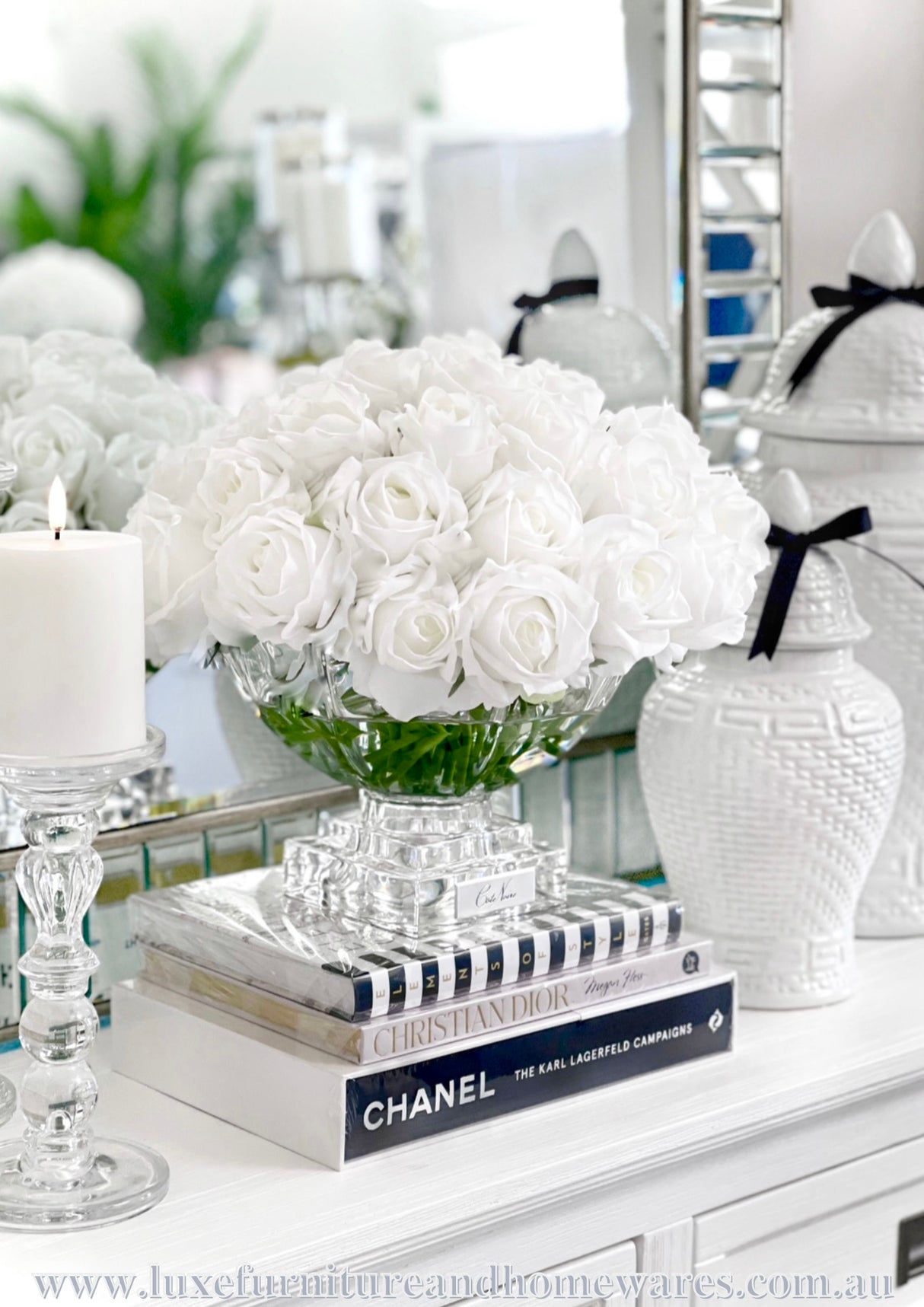 Luxury Ivory White Perfumed Rose Bud Arrangement