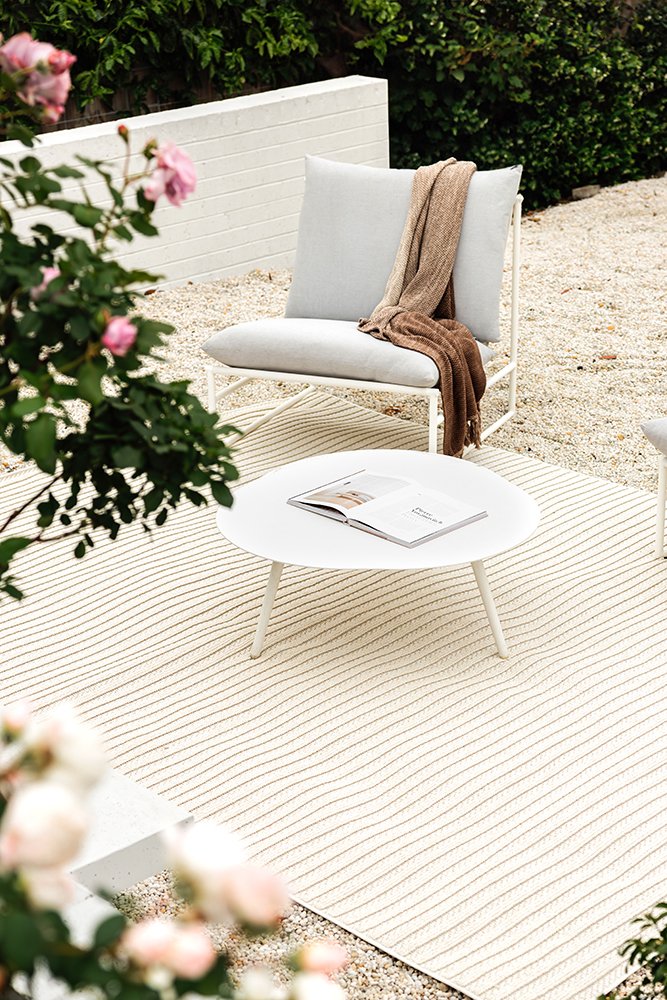 Darren Palmer Sandridge Cream Floor Rug