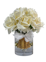 Ex-Display Cote Noirè Grand Ivory Roses With Gold Badge