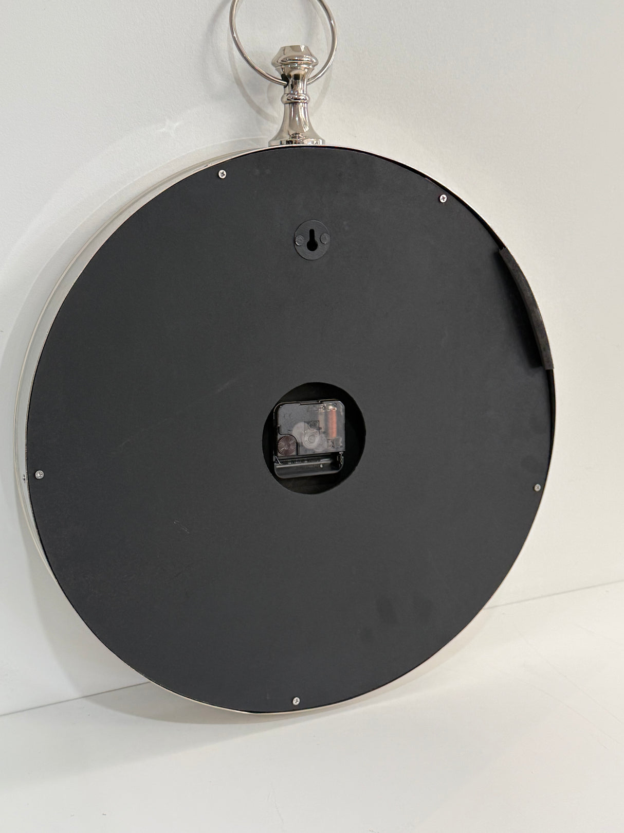 Luxury Wall Clock With White Face In Small - SECONDS