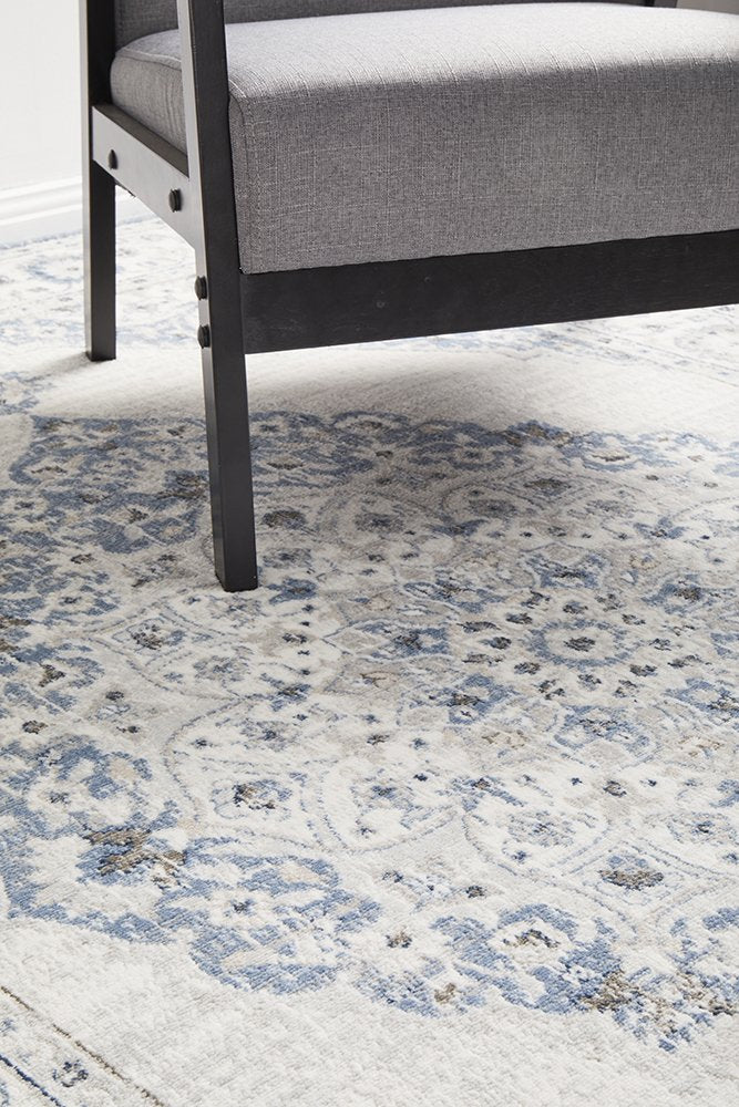 Ex-Display Kensington Rug In Sky Blue