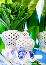 White Faux Clam Shell - Large