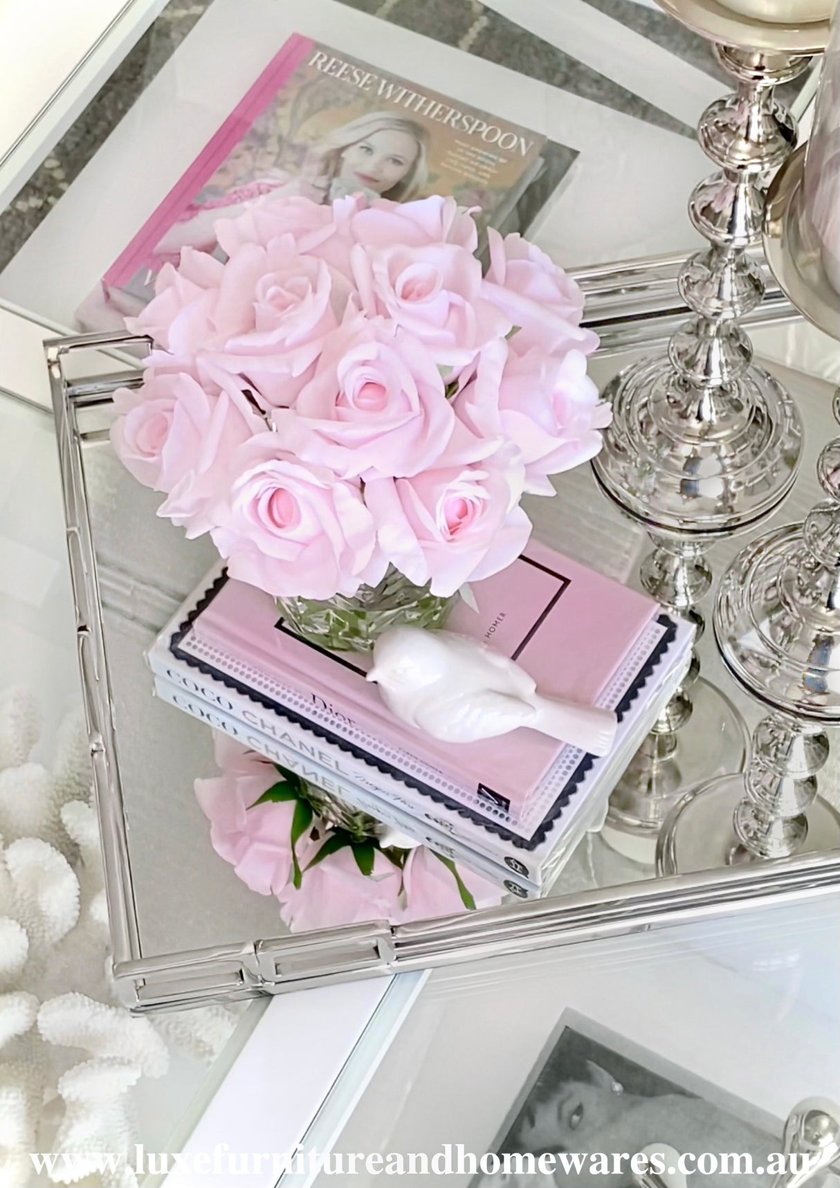 Côte Noire French Pink Rose Buds In Clear Herringbone Glass